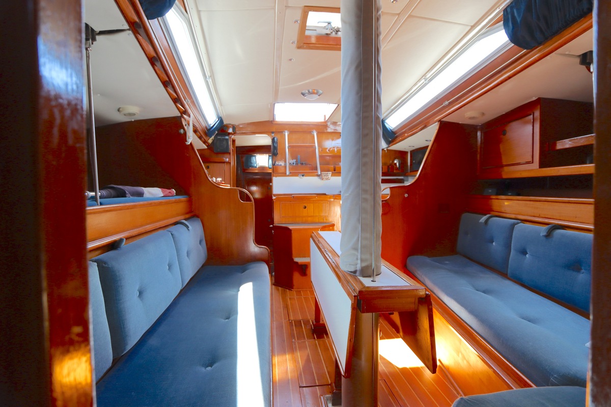 foto: 32 Holman & Pye Red Admiral 36