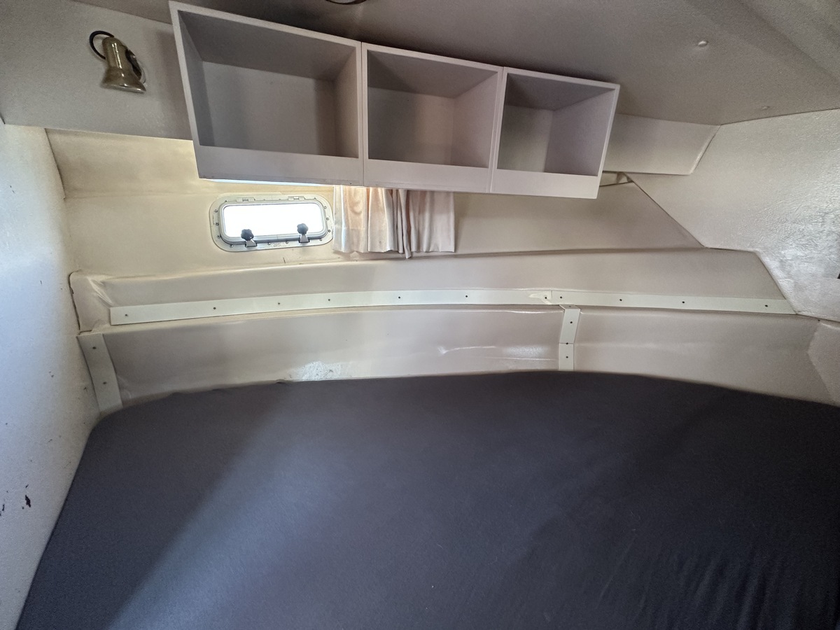 foto: 35 Fairline  31 Corniche 