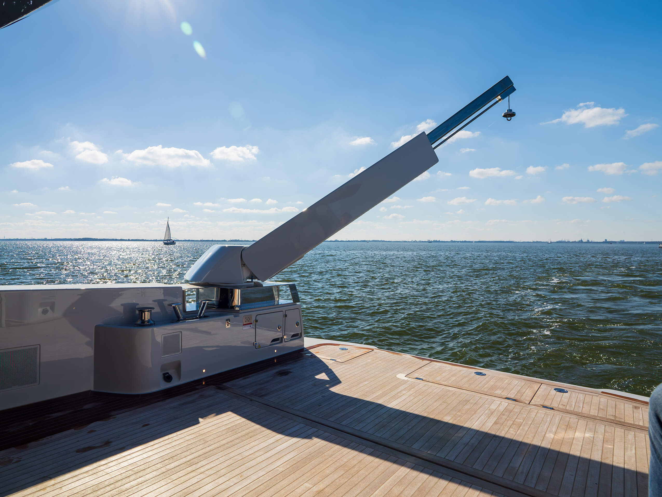 foto: 34 Bluegame BGX60