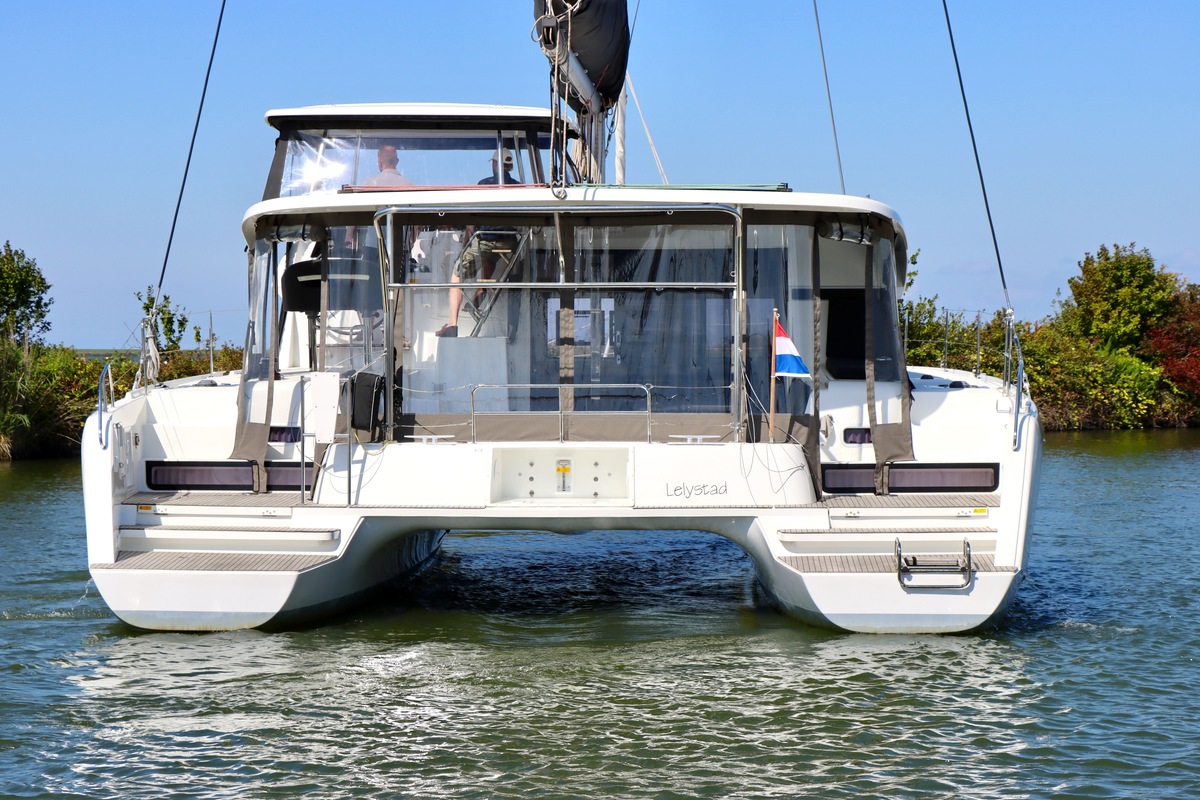 foto: 130 Lagoon 42 Full specs