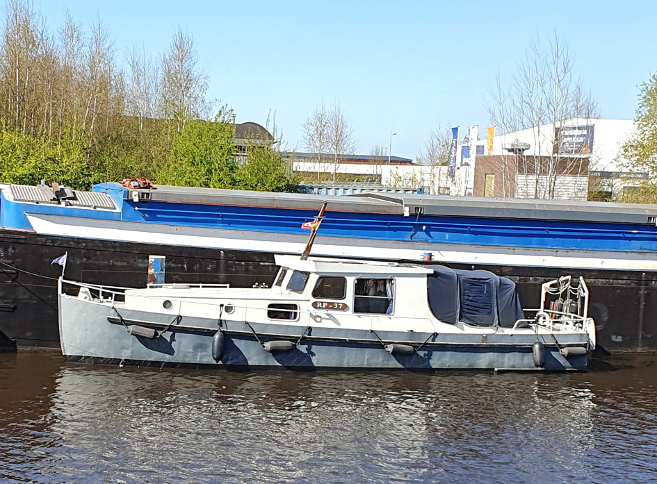 foto: 29 ex Politieboot RP37