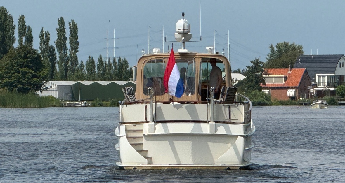foto: 97 Super van Craft Super van Craft 14.80 Cabrio Stabilizers