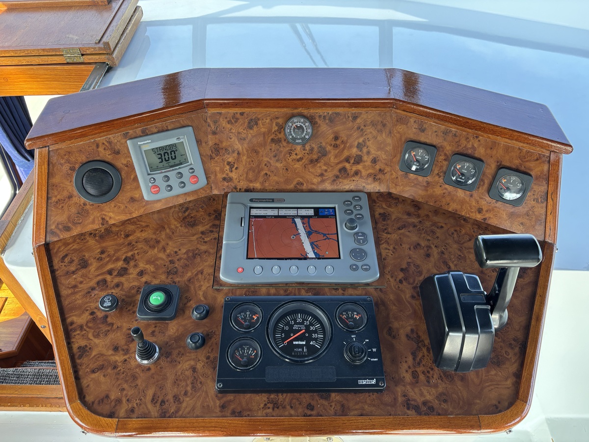 foto: 28 Explorer 45