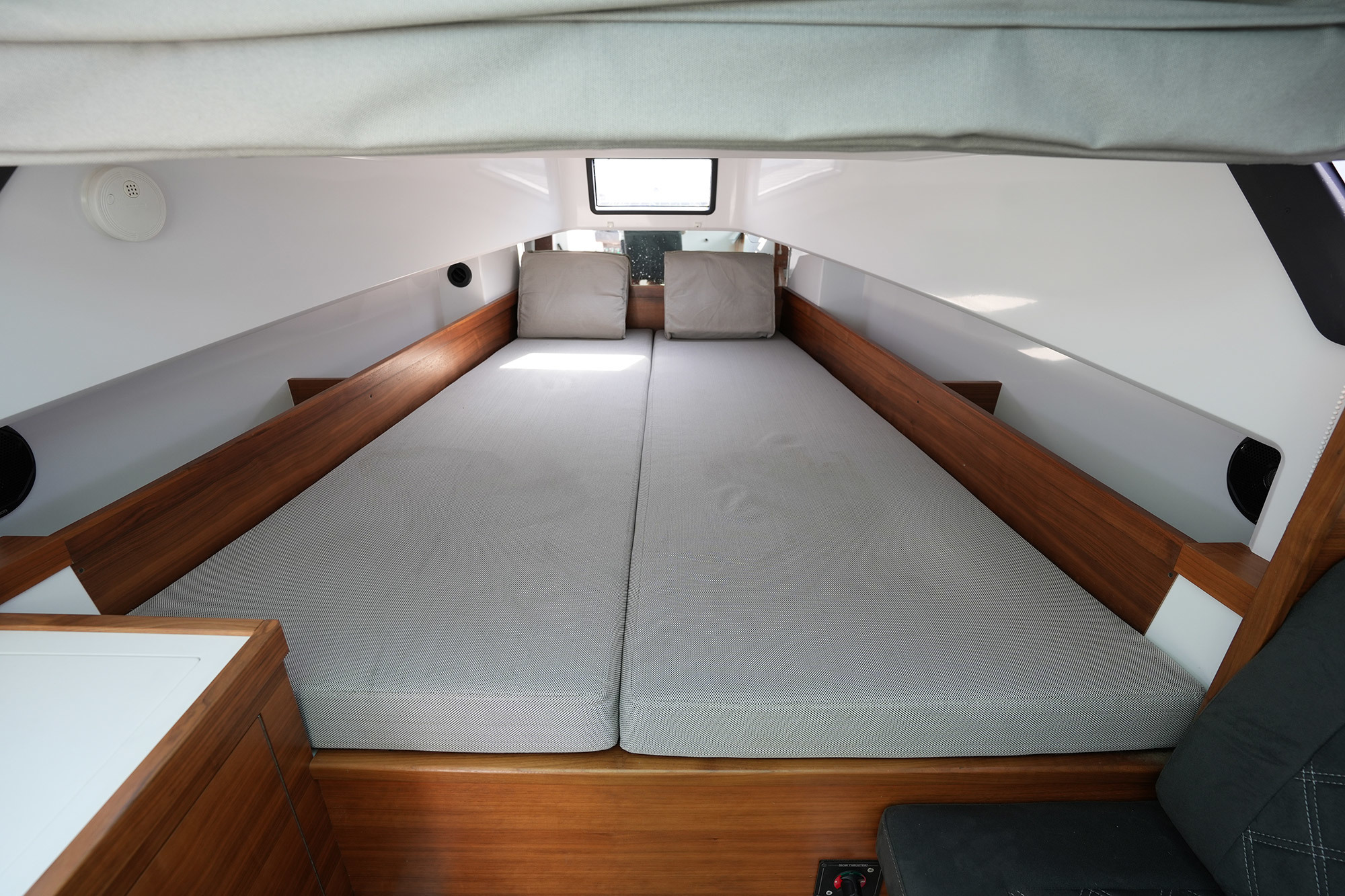 foto: 49 Axopar 37 Sports Cabin Version R