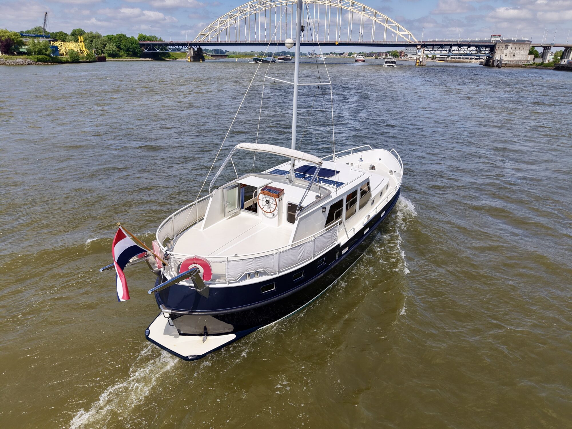 foto: 118 Monty Bank Monty Bank Kotter 41 AK Cabrio