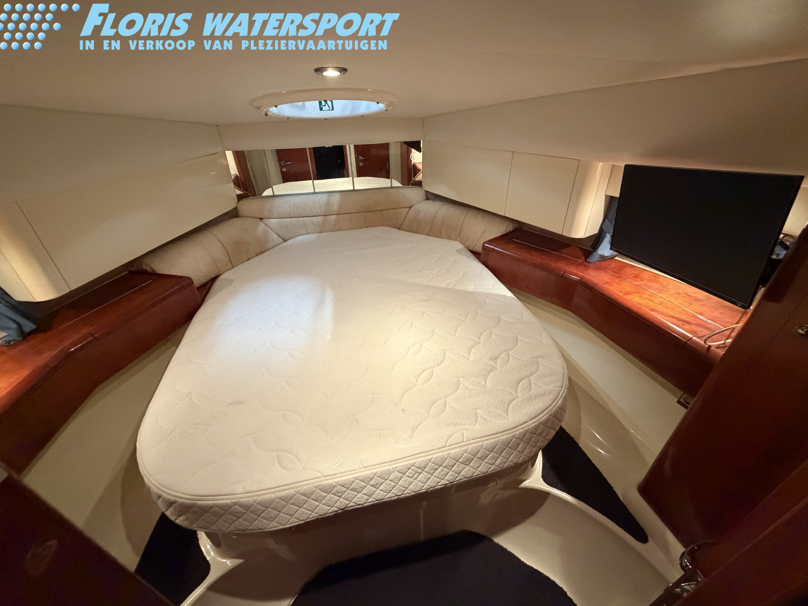 foto: 19 Fairline  Targa 37