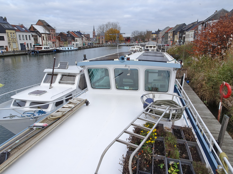 foto: 61 Luxe Motor 26.25 met UBC