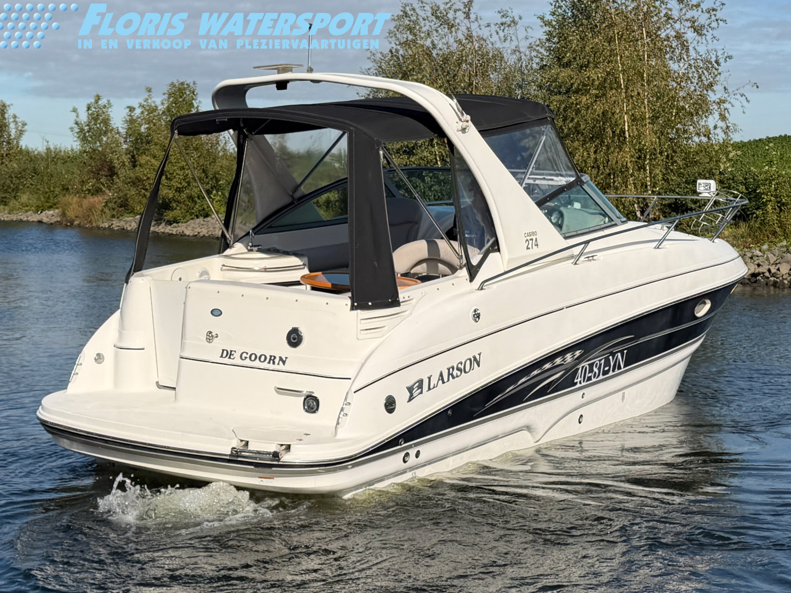 foto: 19 Larson Cabrio 274