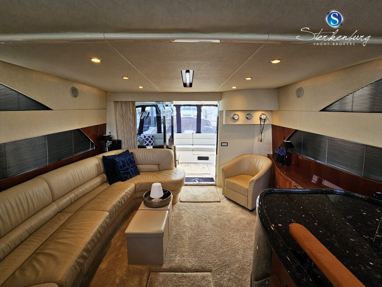 foto: 80 Fairline Phantom 50