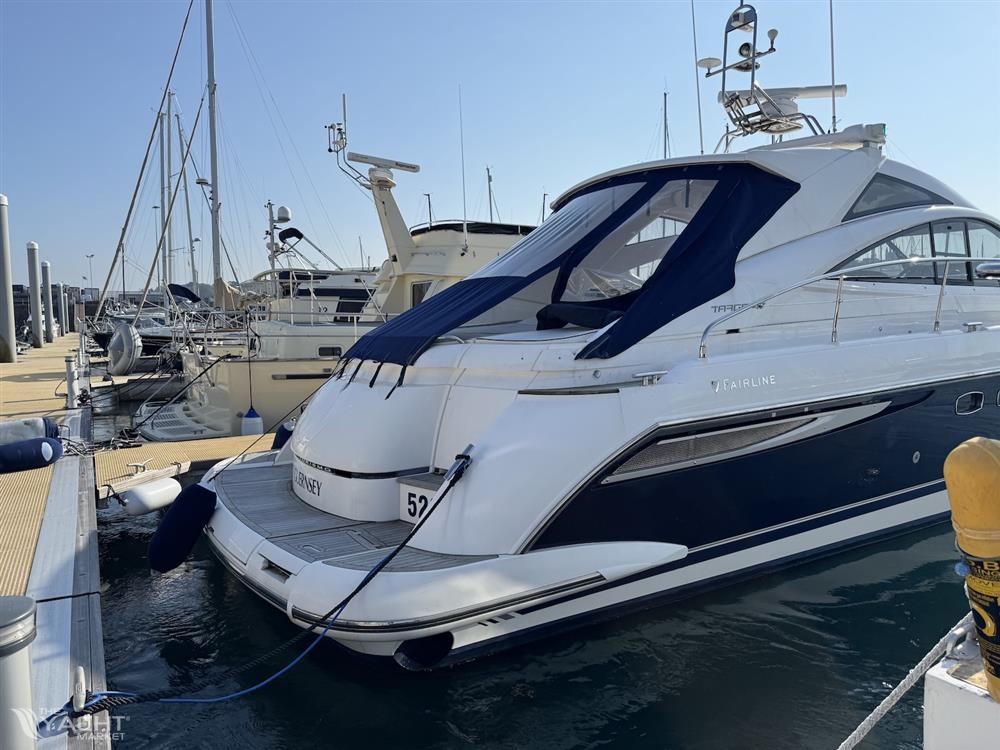 foto: 36 Fairline 47 targa