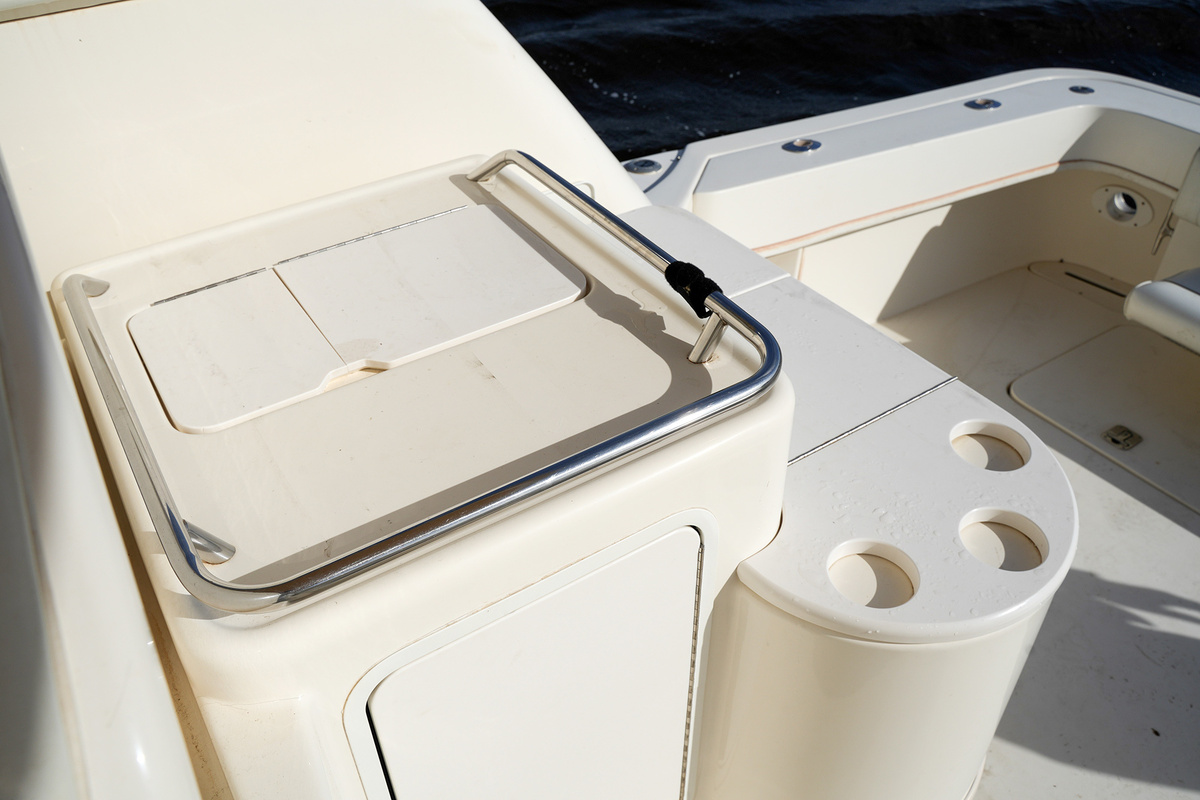 foto: 45 Sea Ray 330 Express Cruiser