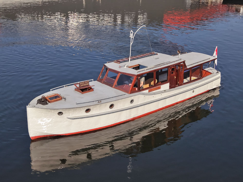 foto: 77 Bakdeksalonkruiser 11.20