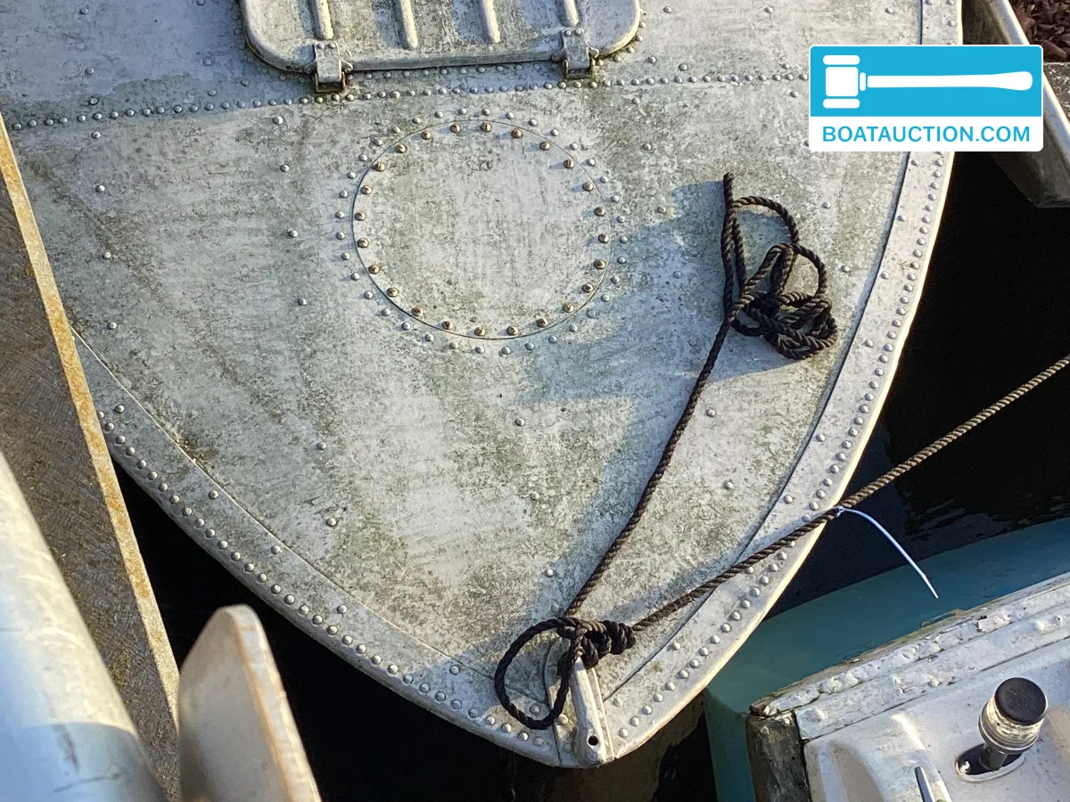 foto: 14 Speedboot 400