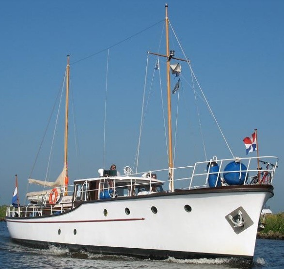 foto: 19 De Vries Lentsch Bakdeksalonkruiser 18.00