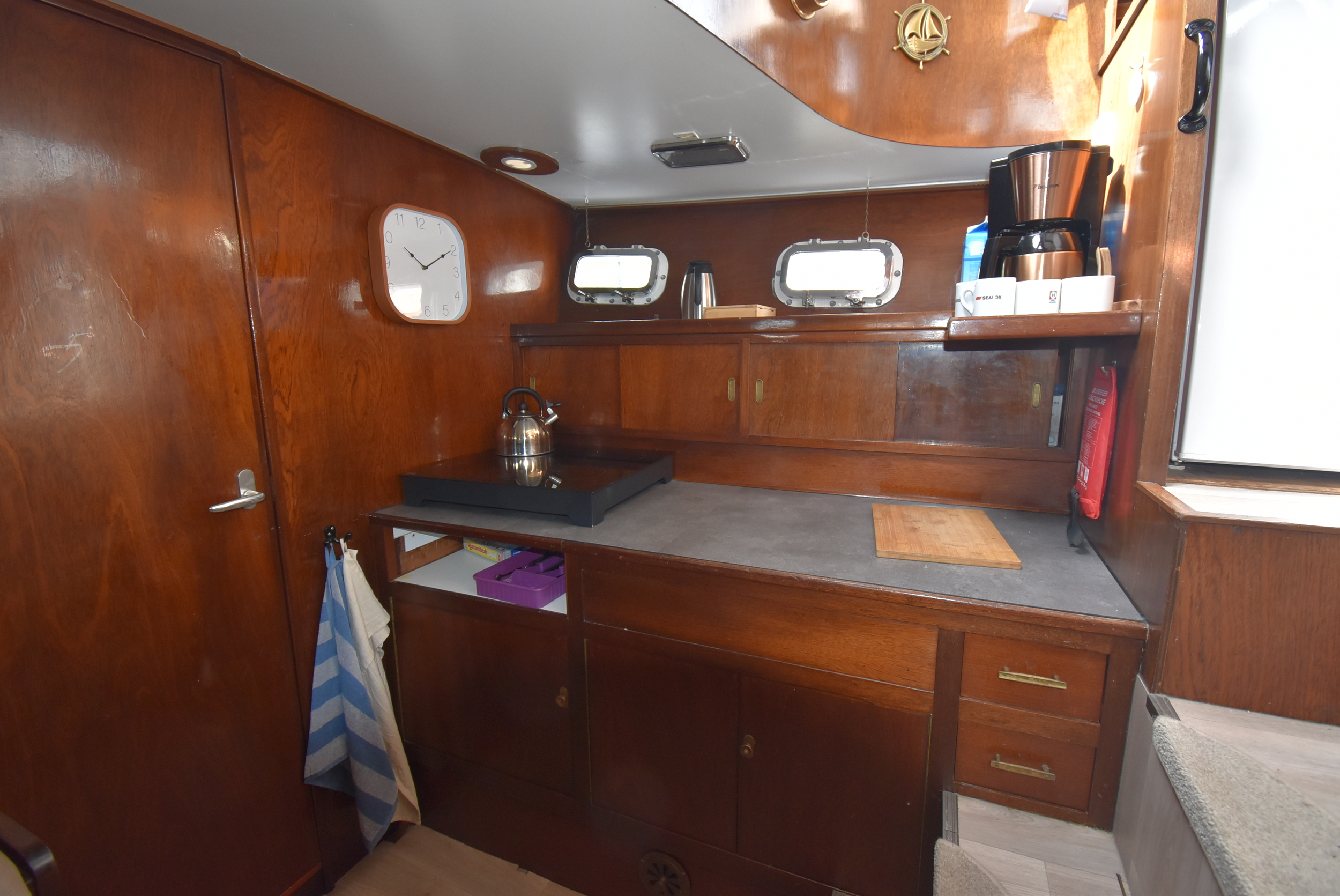 foto: 44 Super Van Craft 1350