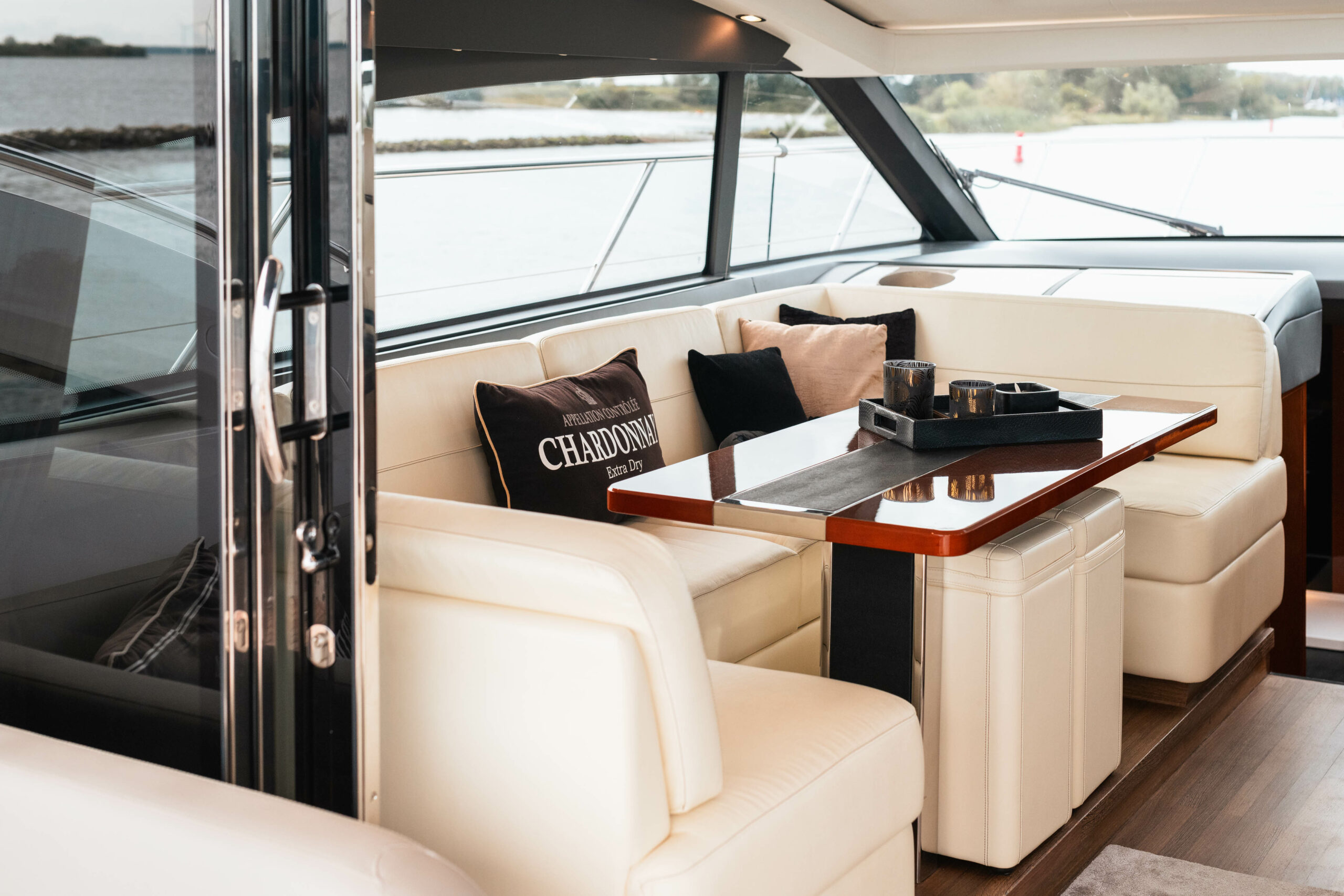 foto: 27 Princess V52