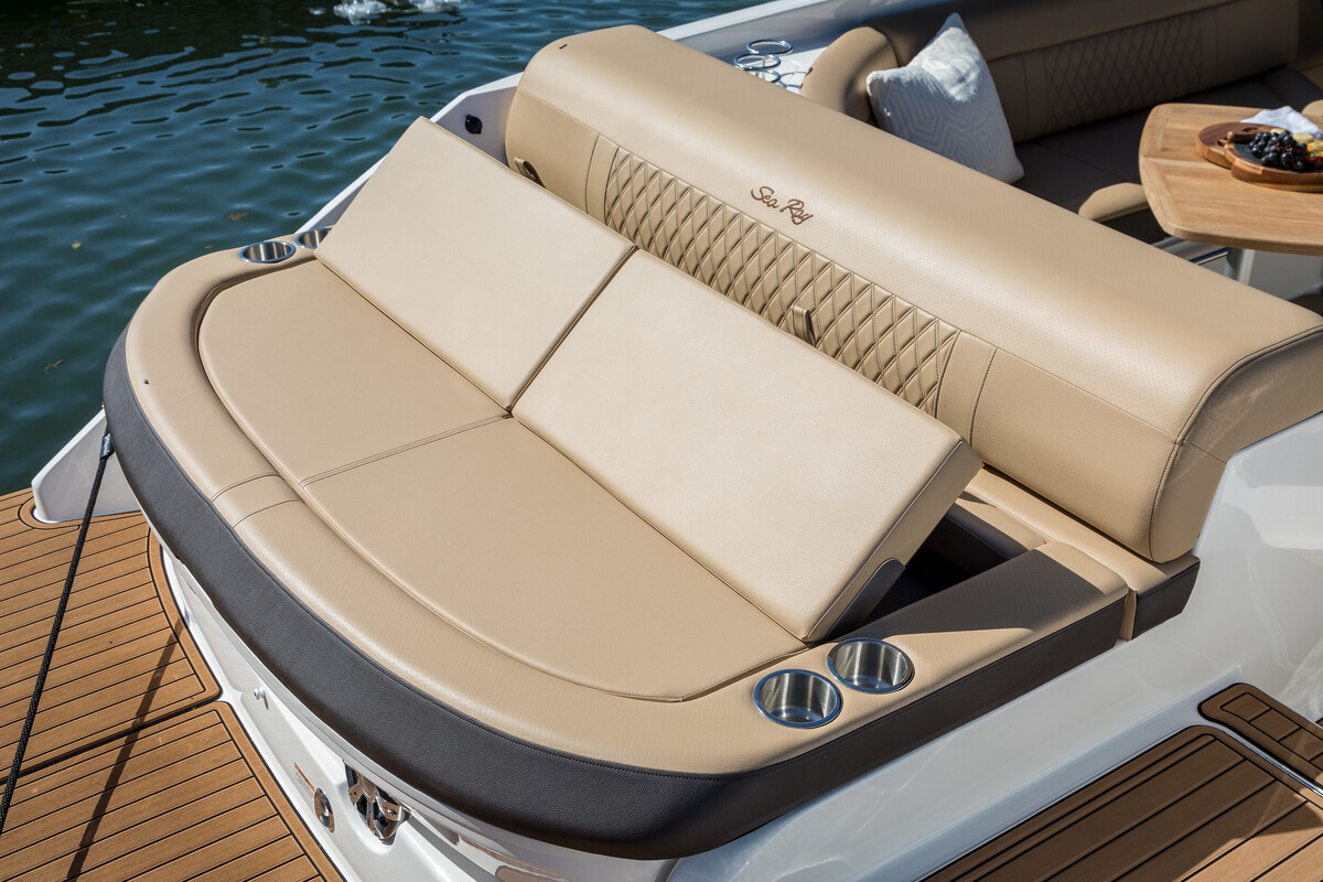 foto: 37 Sea Ray SLX 280