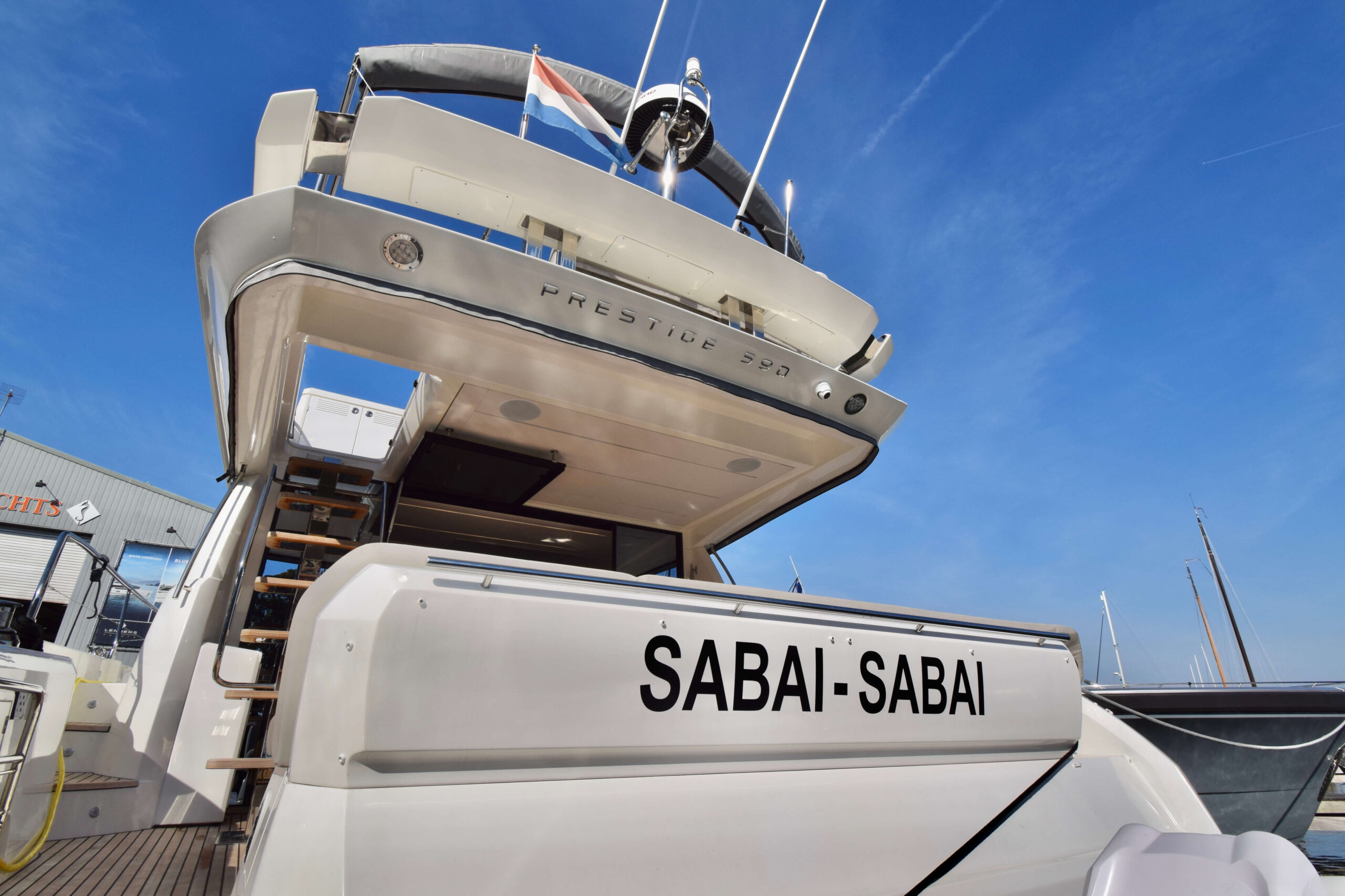 foto: 39 Prestige 590 Flybridge #19