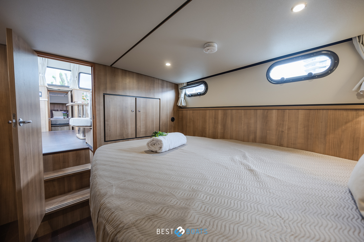 foto: 38 Linssen 35 SL AC
