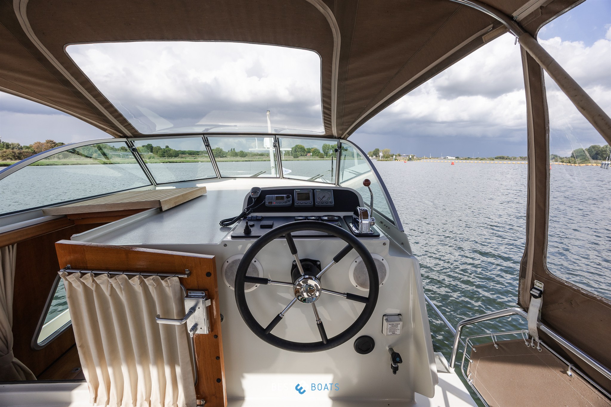 foto: 40 Linssen Grand Sturdy 34.9 AC