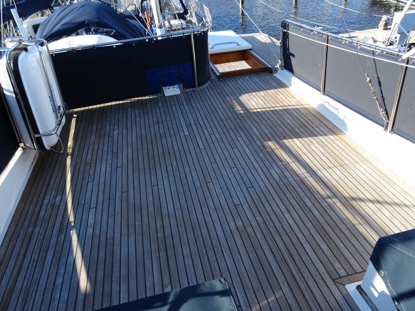 foto: 25 Grand banks 42 Europa