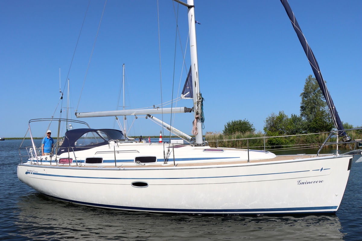 foto: 36 Bavaria 37-2 C