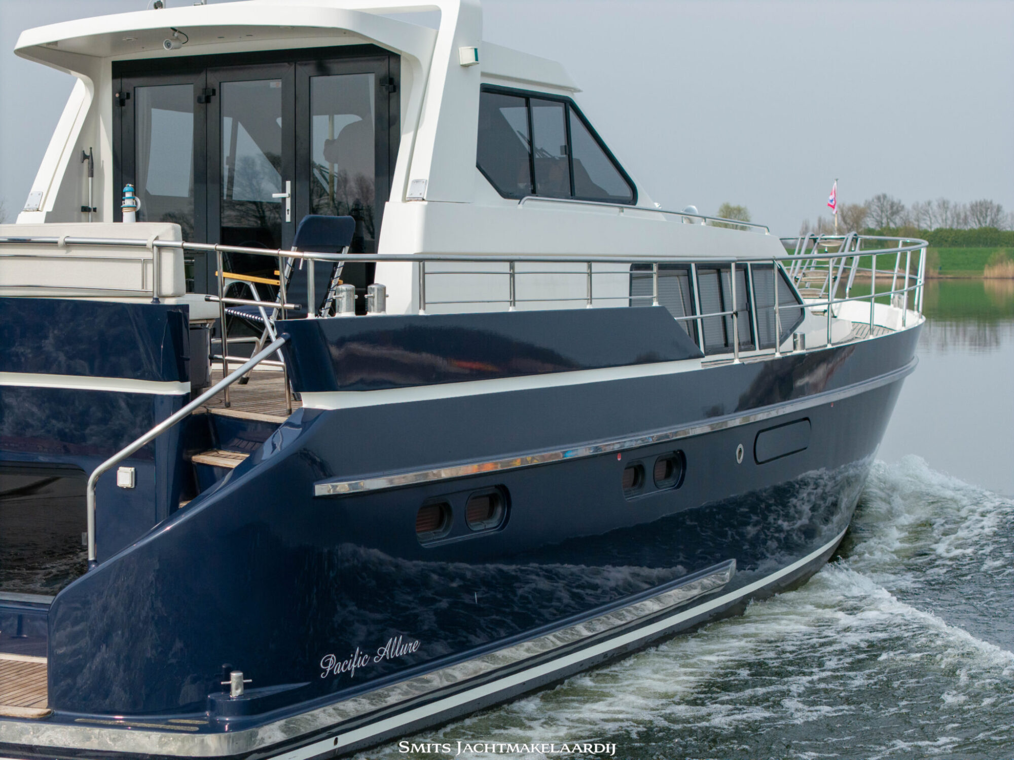 foto: 80 Pacific Pacific Allure 148 VS