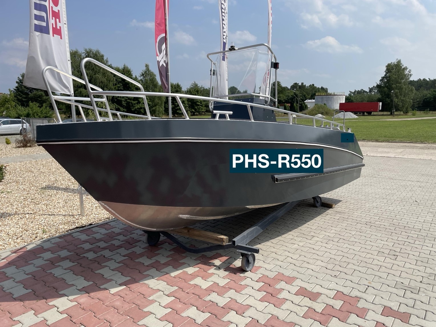 hoofdfoto: 1 Reddingsboot PHS-R550