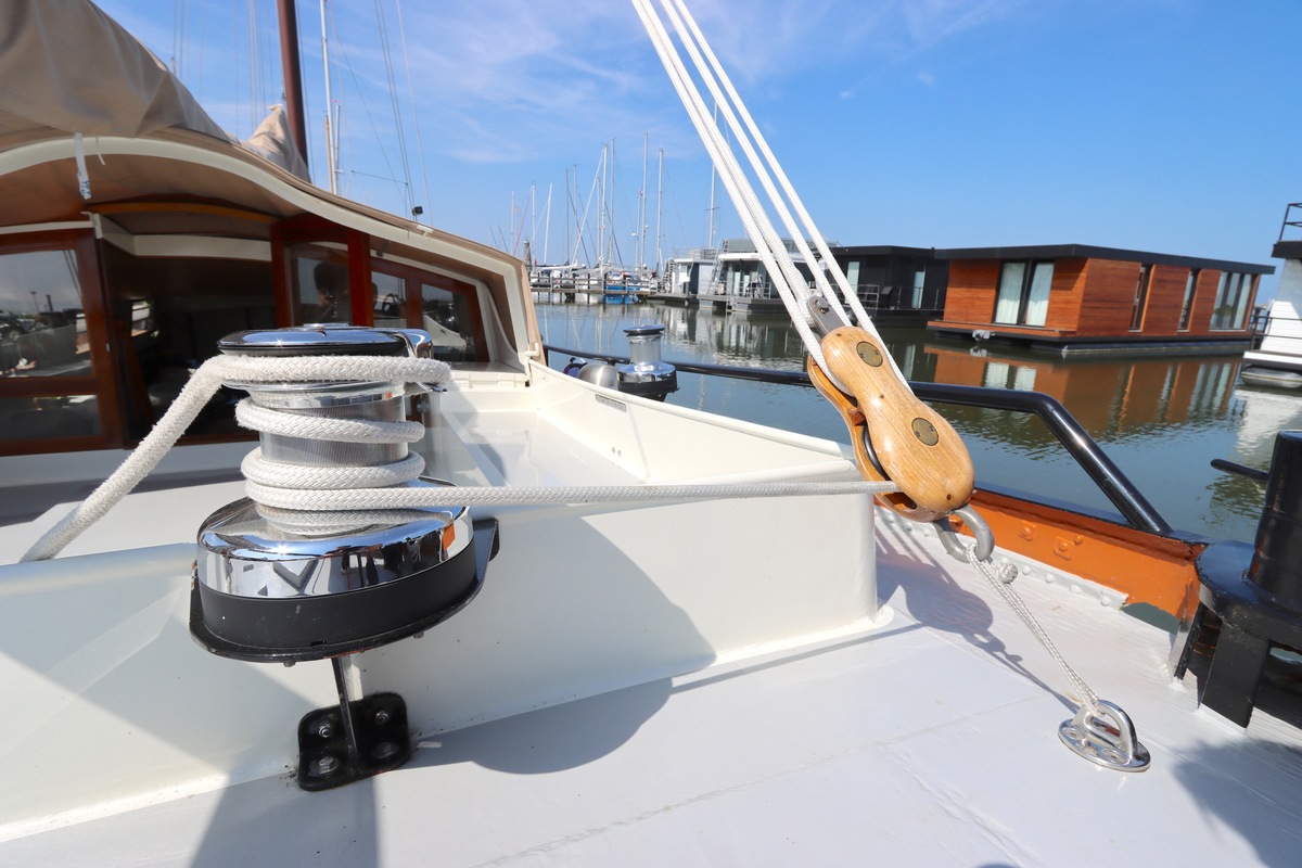 foto: 35 Tjalk Woonboot 