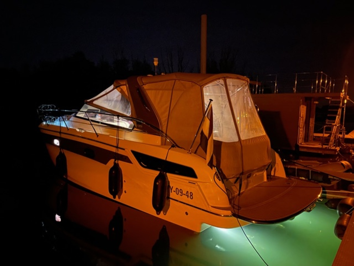 foto: 31 Bavaria  S30