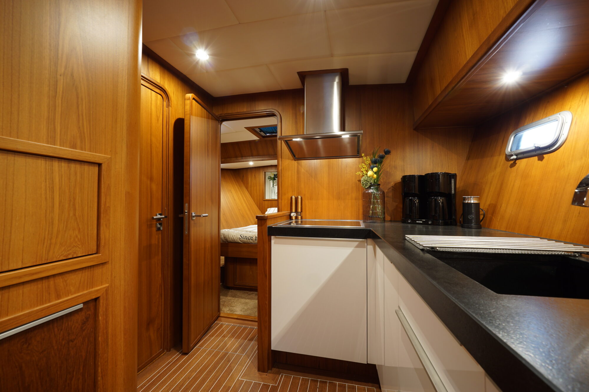 foto: 109 Custen Custen Kruiser 18.00 VS