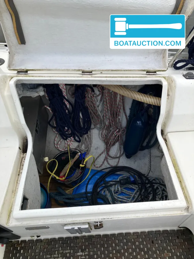 foto: 10 Jeanneau Fantasia 27