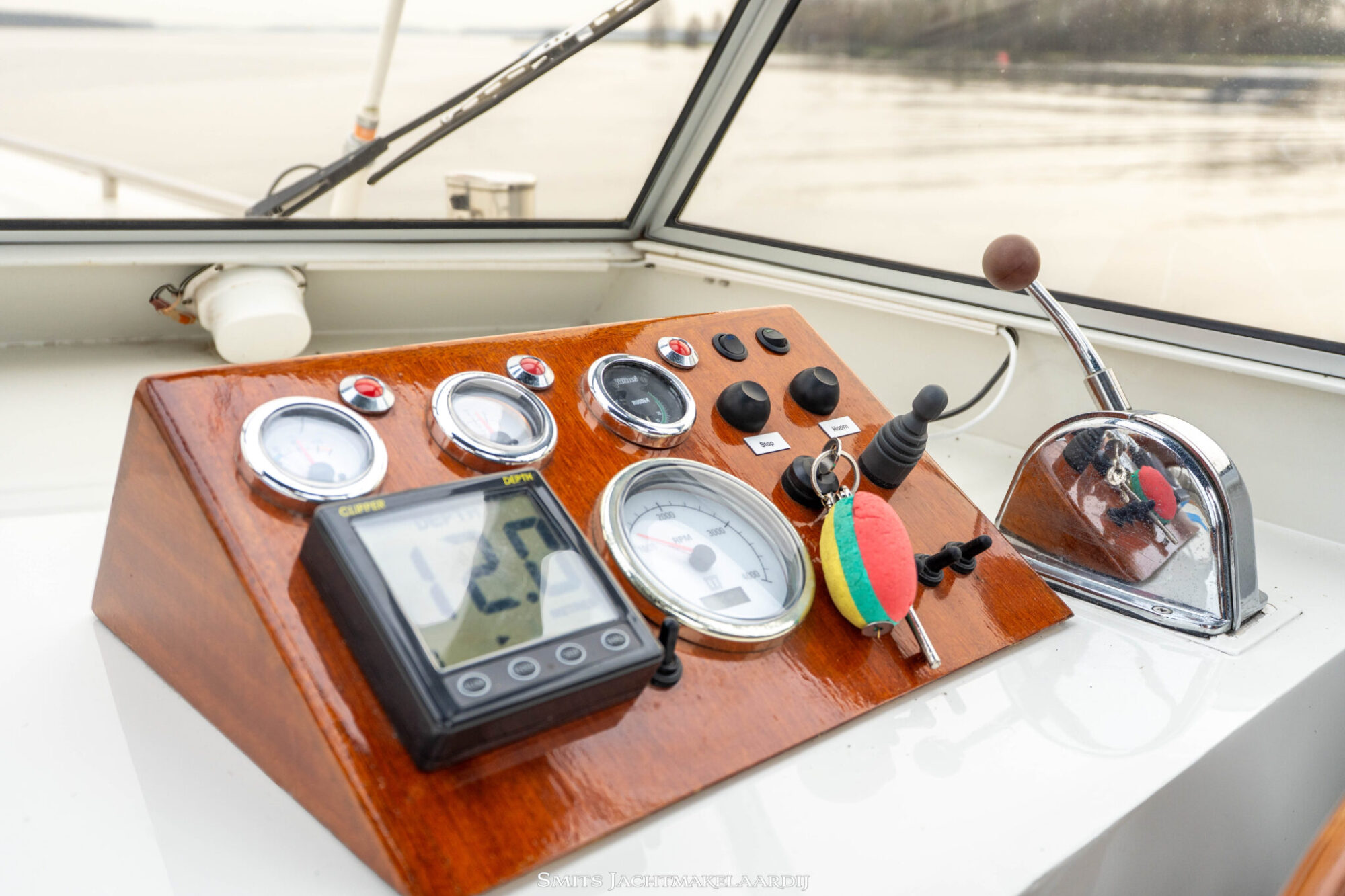 foto: 60 Stevens Stevens Columbus Bakdekkruiser 10.70 AK