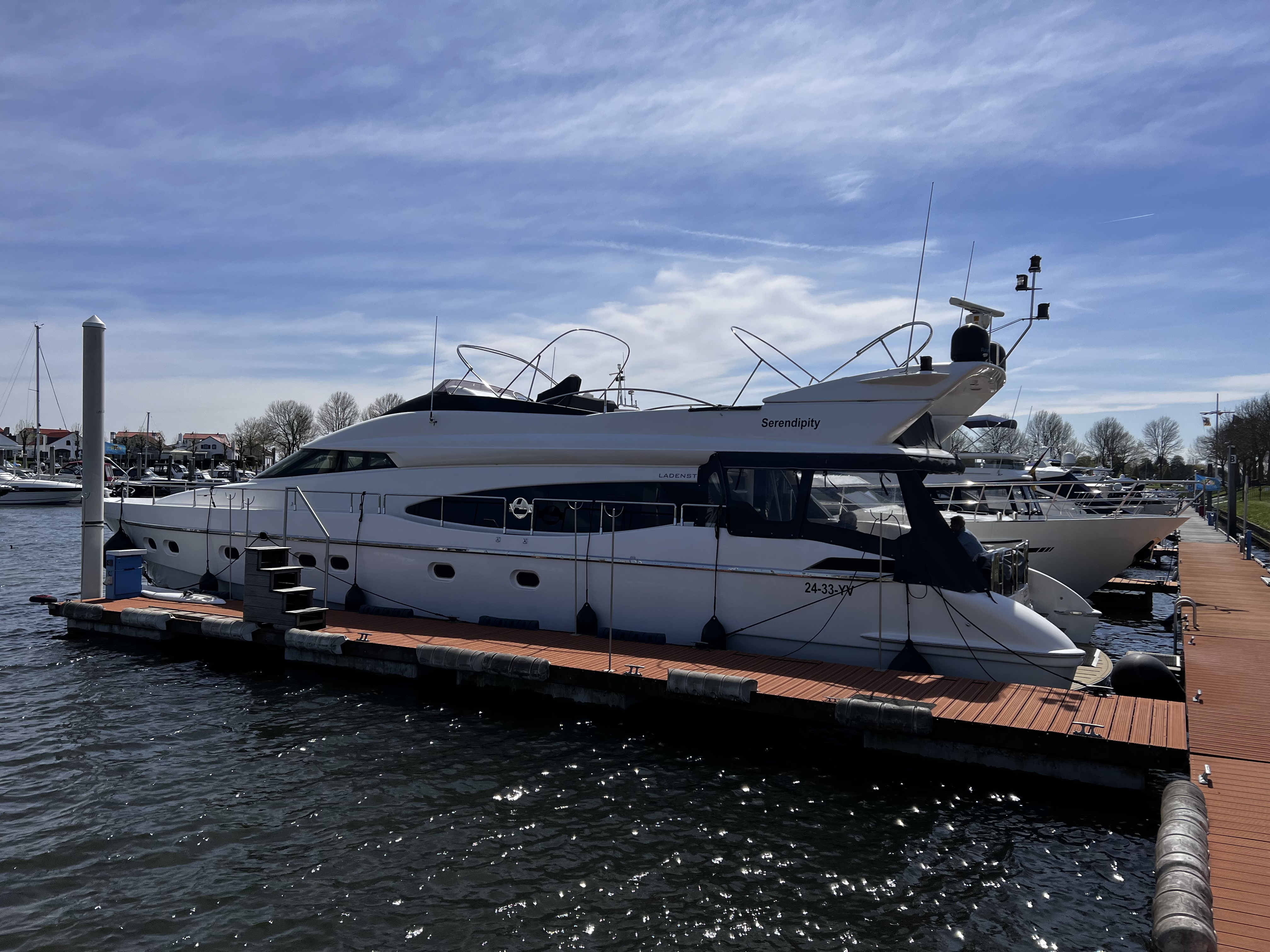 foto: 34 Ladenstein 72