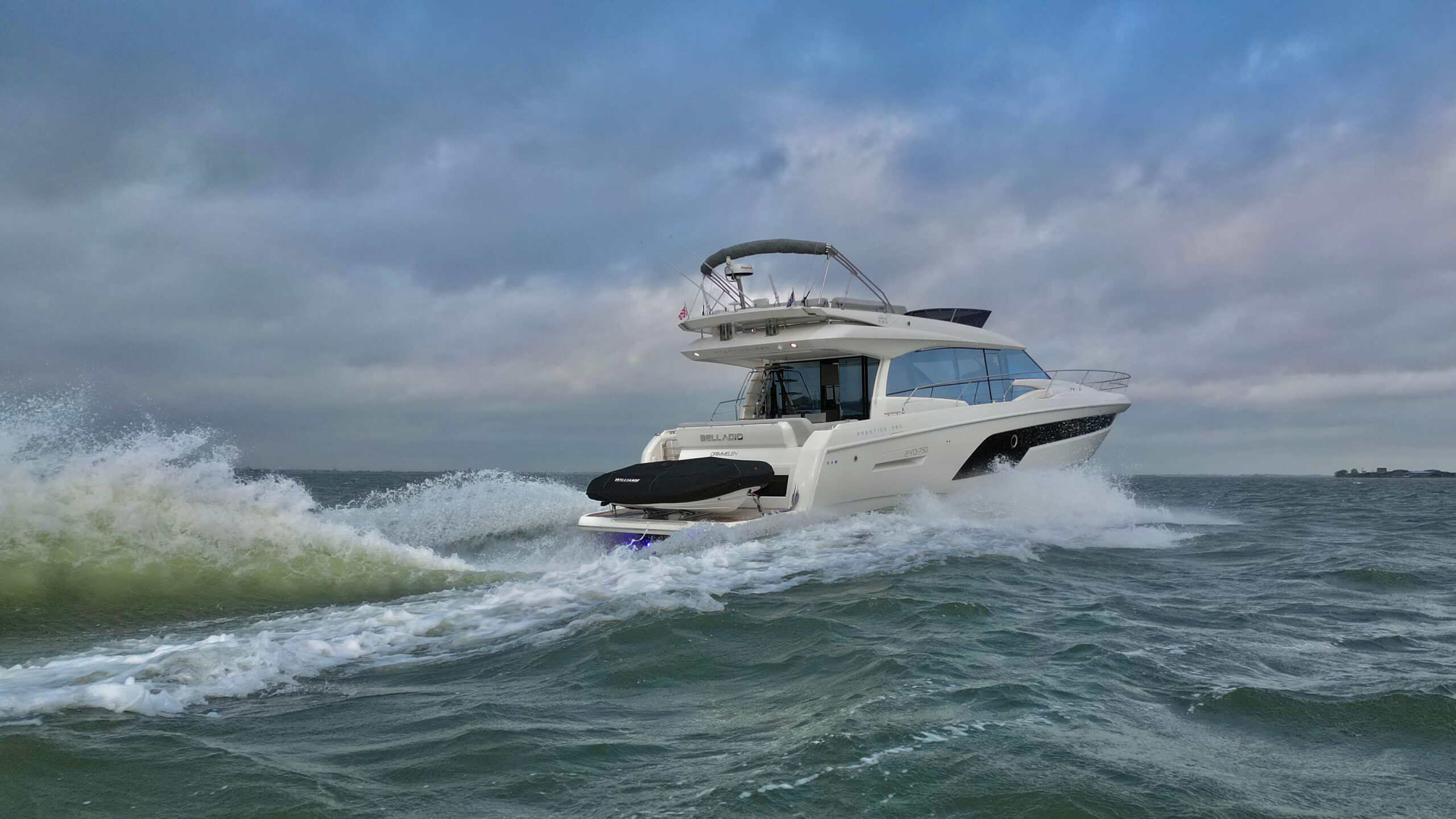 foto: 65 Prestige 590 Flybridge #49
