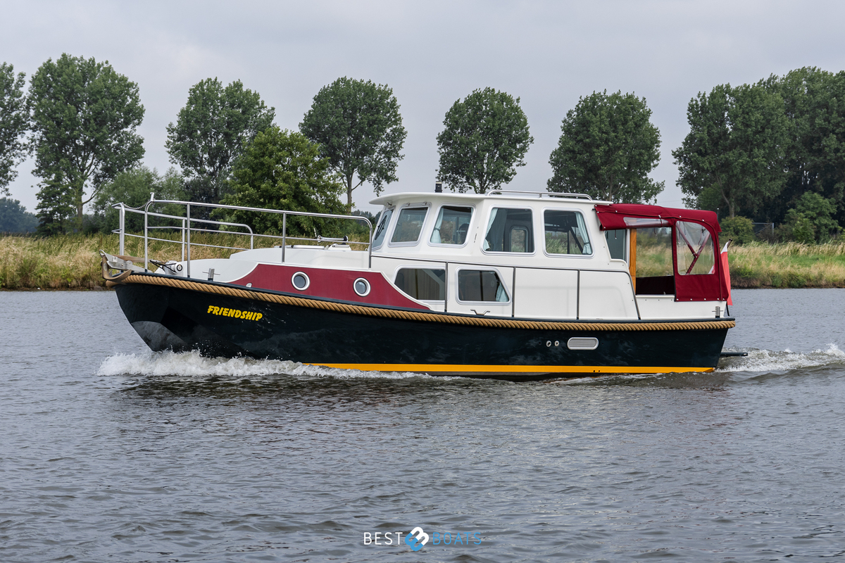 foto: 36 Linssen  Dutch Sturdy 260 OC