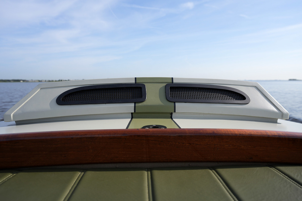 foto: 95 Volga Draagvleugelboot