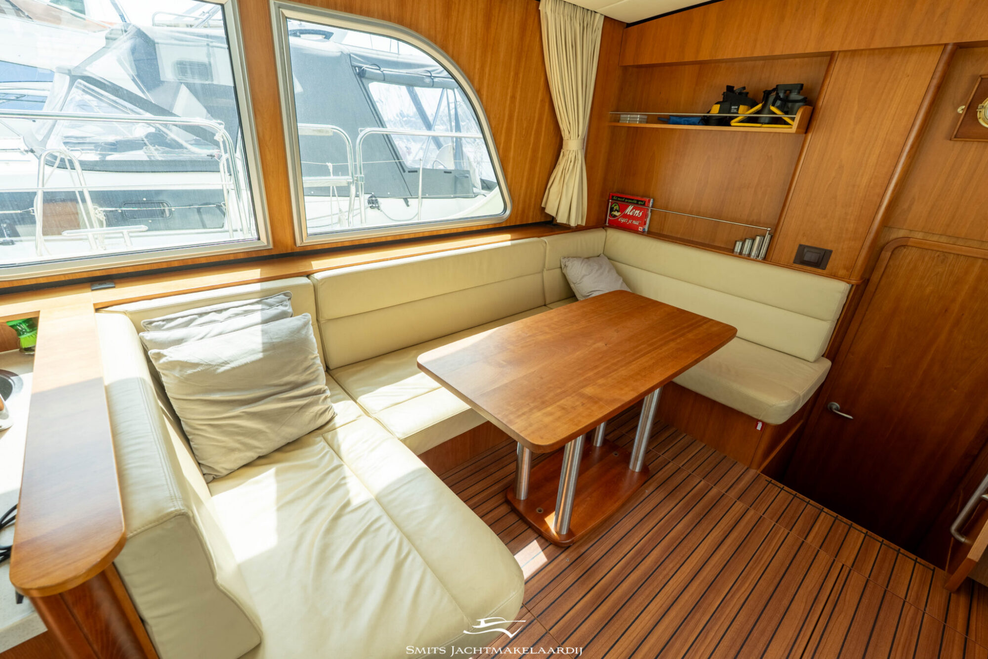 foto: 37 Linssen Linssen Grand Sturdy 43.9 AC
