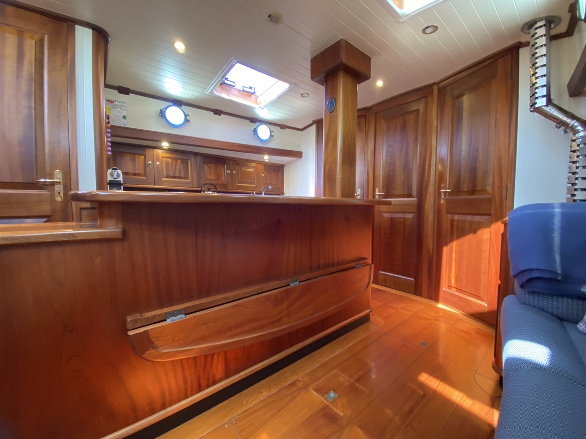 foto: 102 Puffin 42 Alu