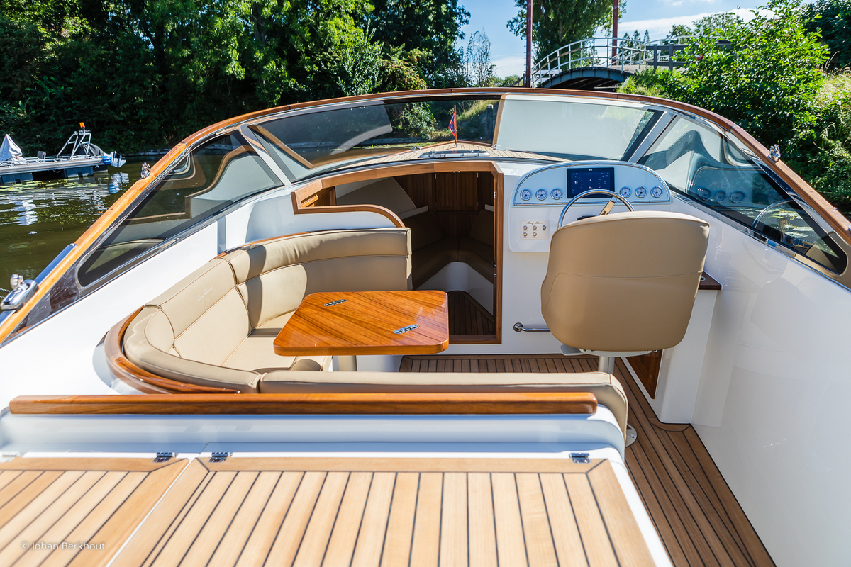 foto: 19 Long Island 29 Runabout