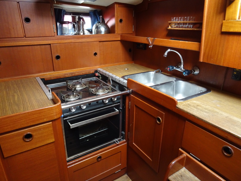 foto: 36 Hallberg Rassy 352 MKII
