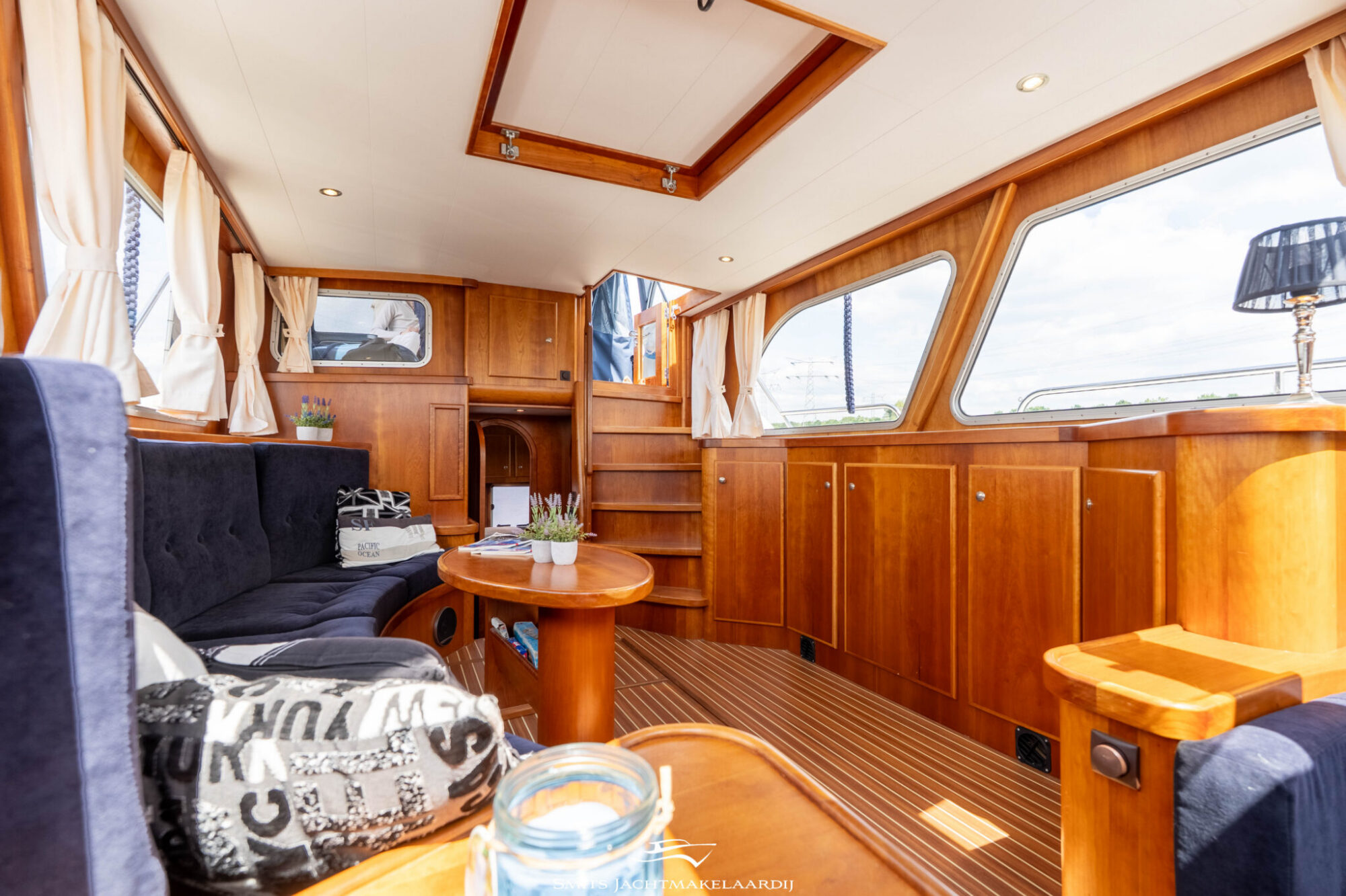 foto: 34 Amirante Amirante Kruiser 12.50 AK Cabrio
