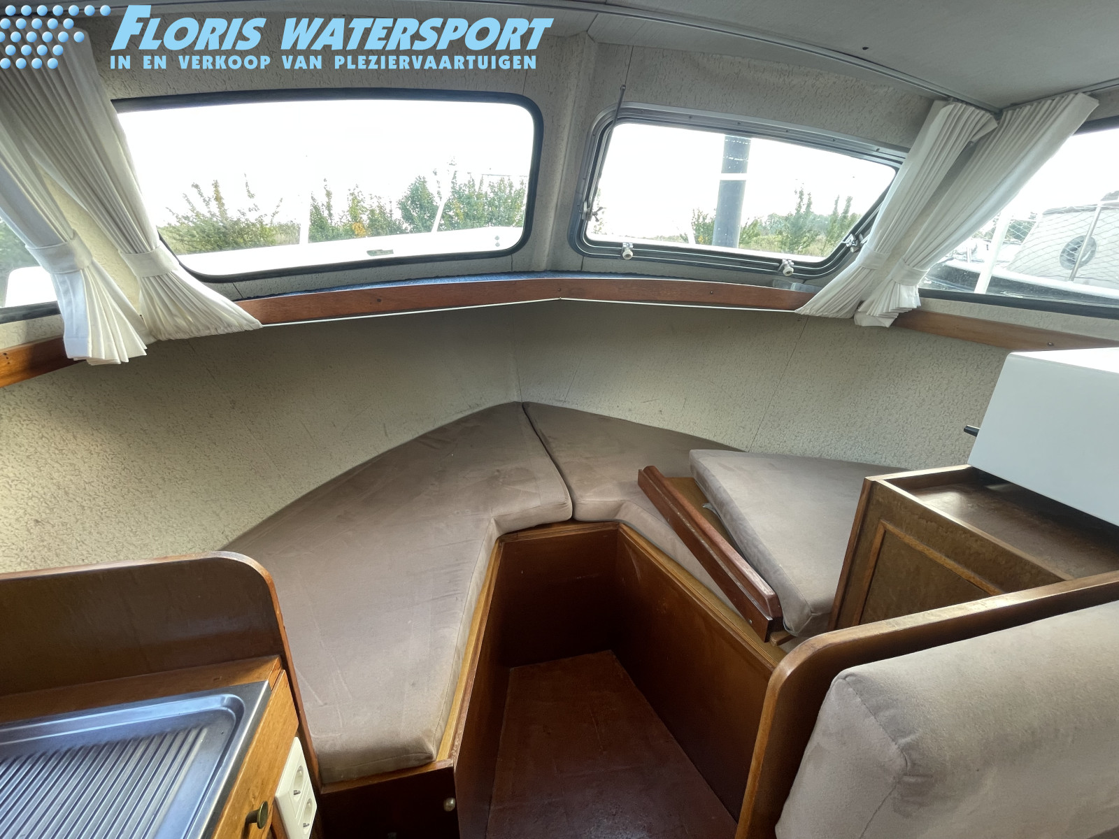 foto: 17 Hooveld 850 Open Cabin