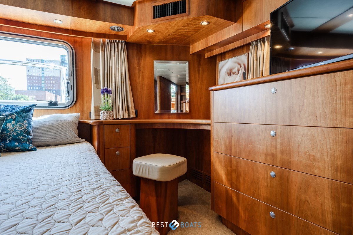foto: 55 Van den Hoven Exclusive 1600