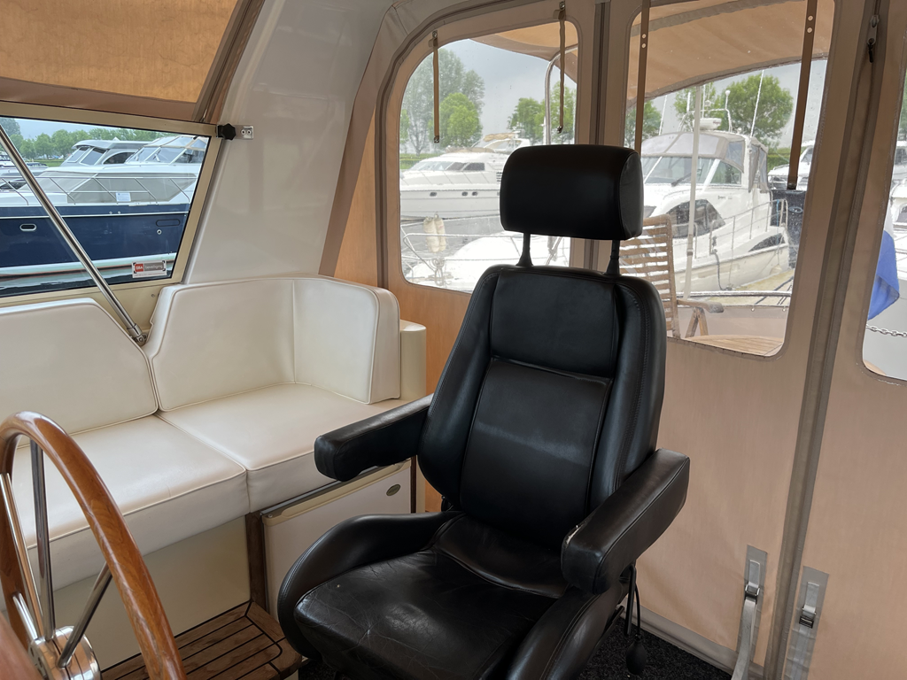 foto: 25 Flevokotter 13.80 AK