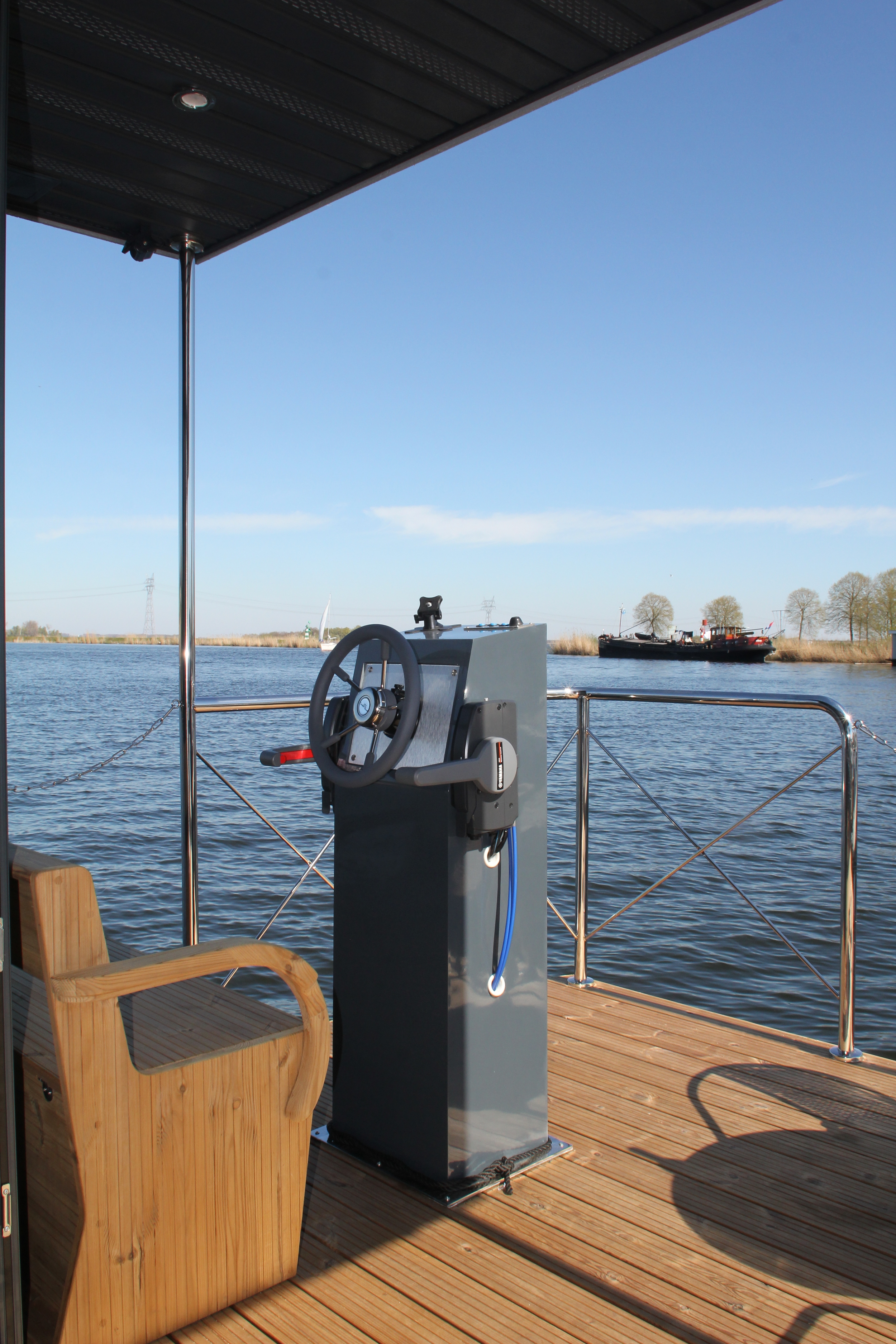 foto: 40 Campi 340 Houseboat