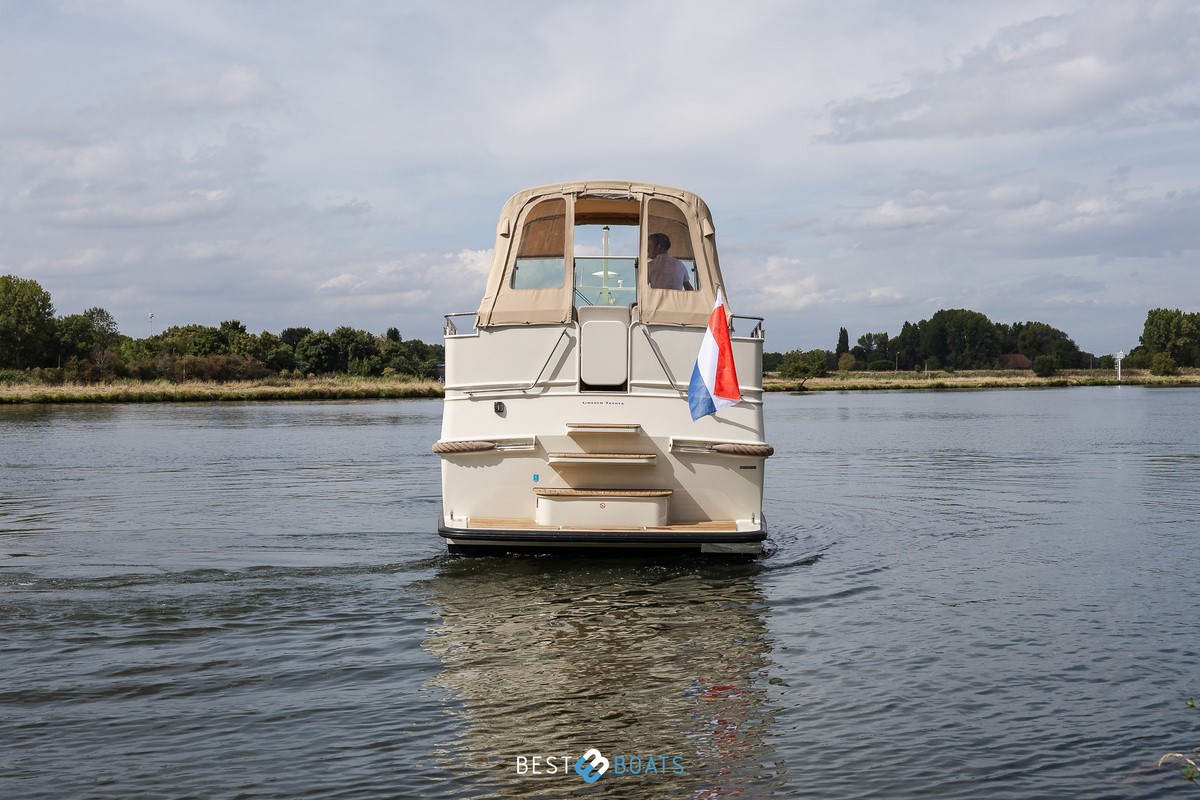 foto: 36 Linssen Grand Sturdy 35.0 AC