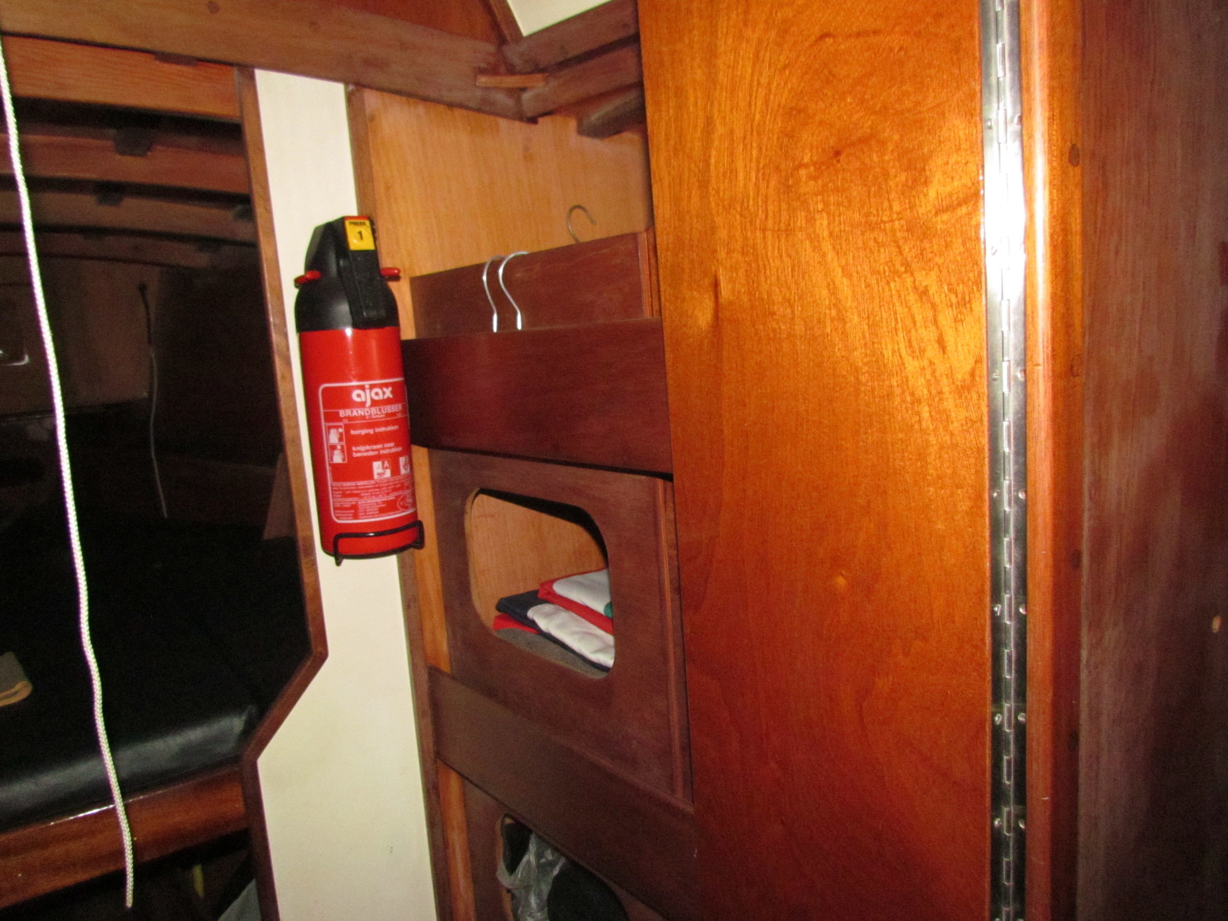 foto: 51 Waarschip 900 +