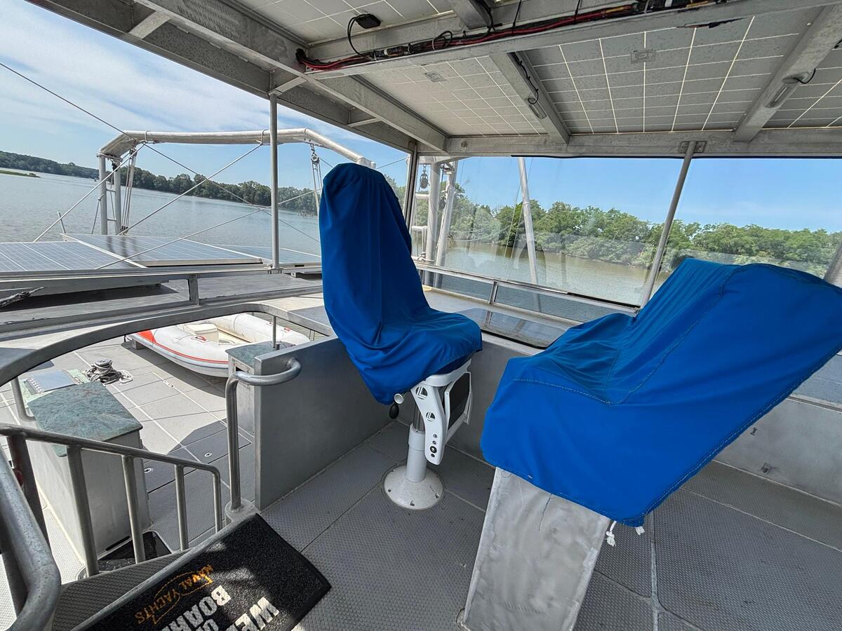 foto: 38 Naval Yachts XPM 78