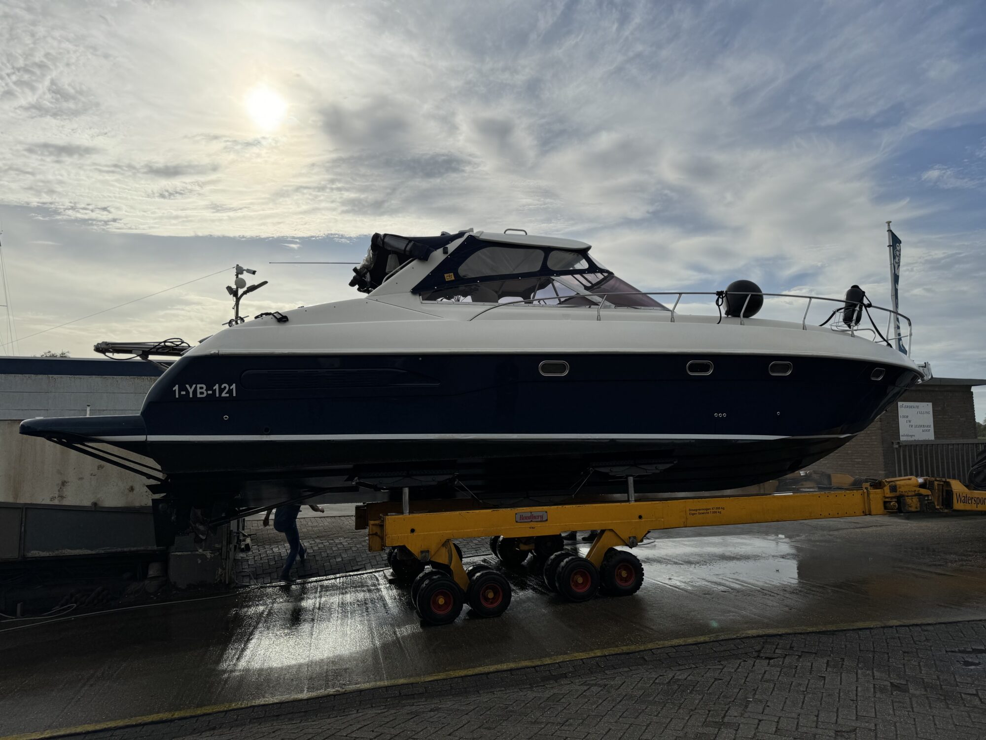 foto: 107 Airon Airon Marine 425 HT